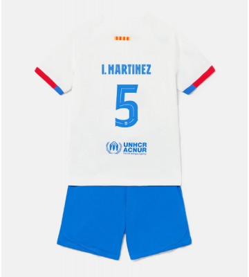 Lacne Dětský Futbalové dres Barcelona Inigo Martinez #5 2023-24 Krátky Rukáv - Preč (+ trenírky)